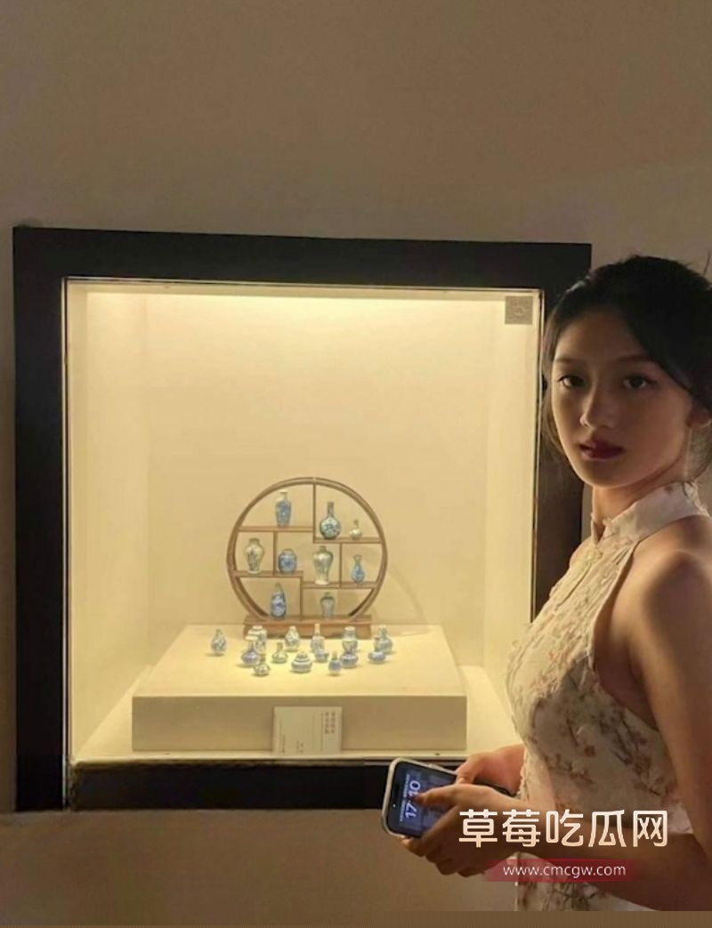 留学生在圈子里乱搞2.jpg