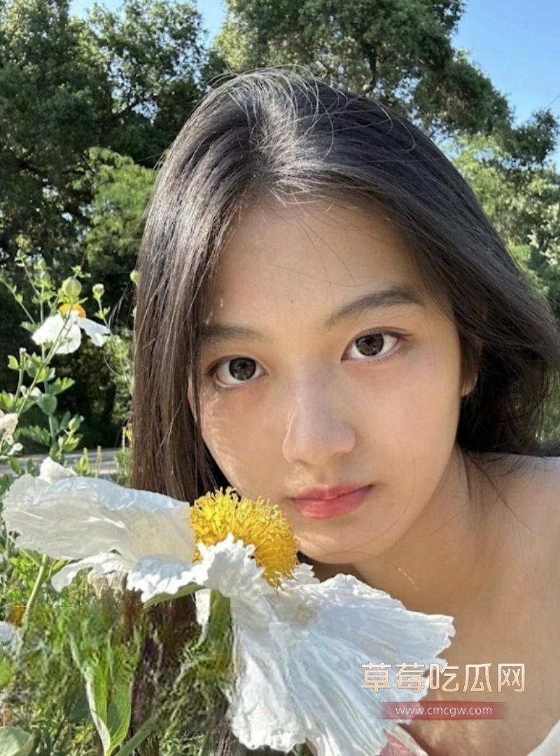 留学生在圈子里乱搞4.jpg