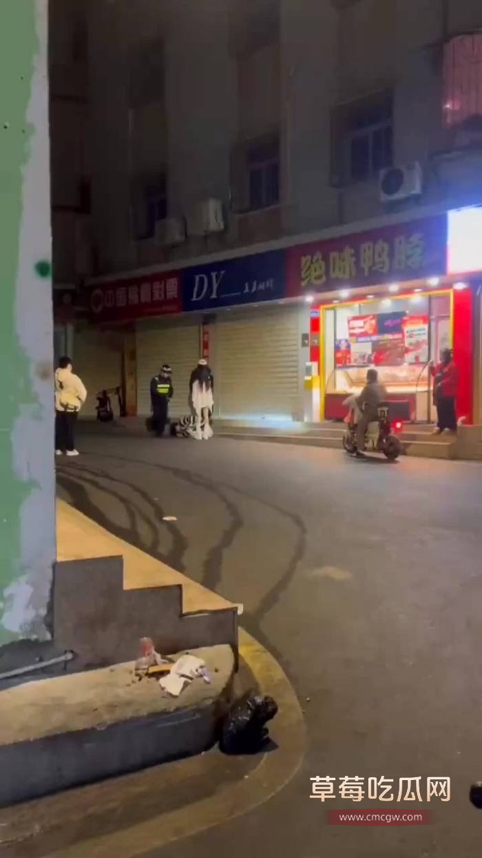 纯爱战士老白丫2.jpg
