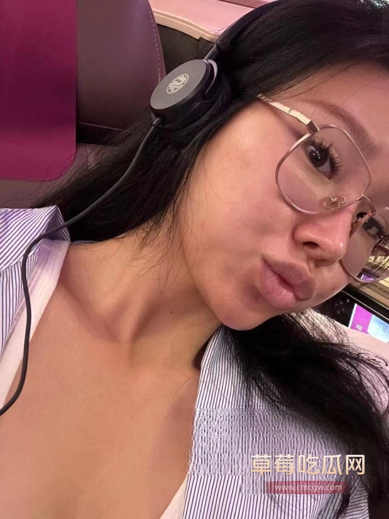 女方3.jpg 女方3.jpg