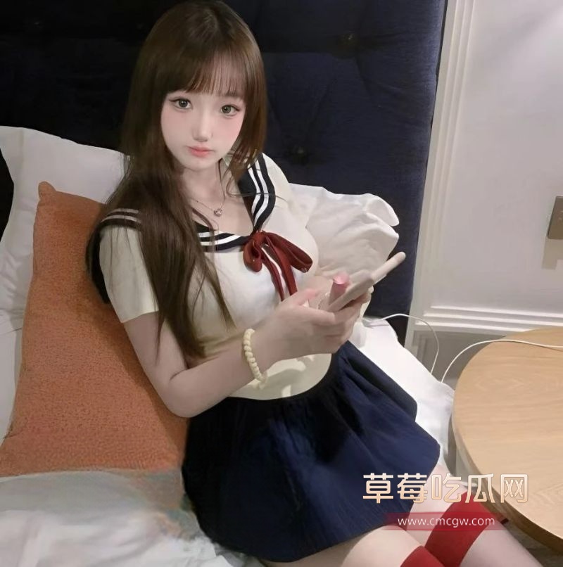 女大学生裸聊被前男友曝光3.jpg