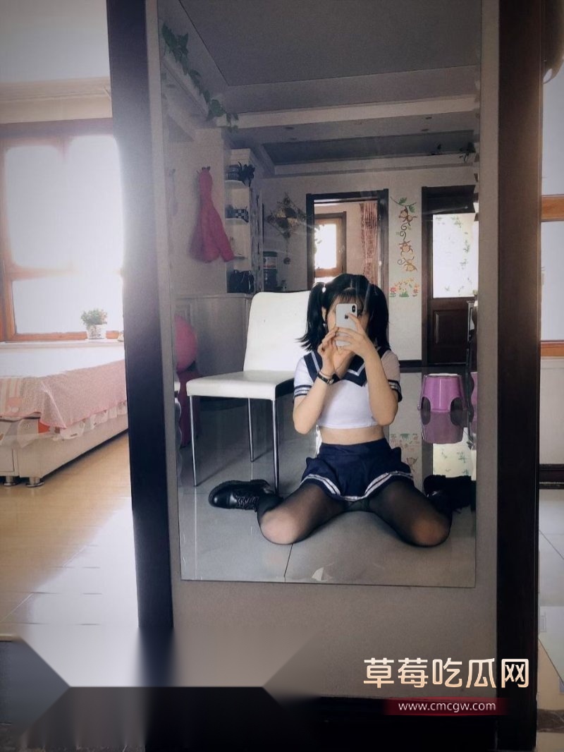 女主角3.jpg 女主角3.jpg