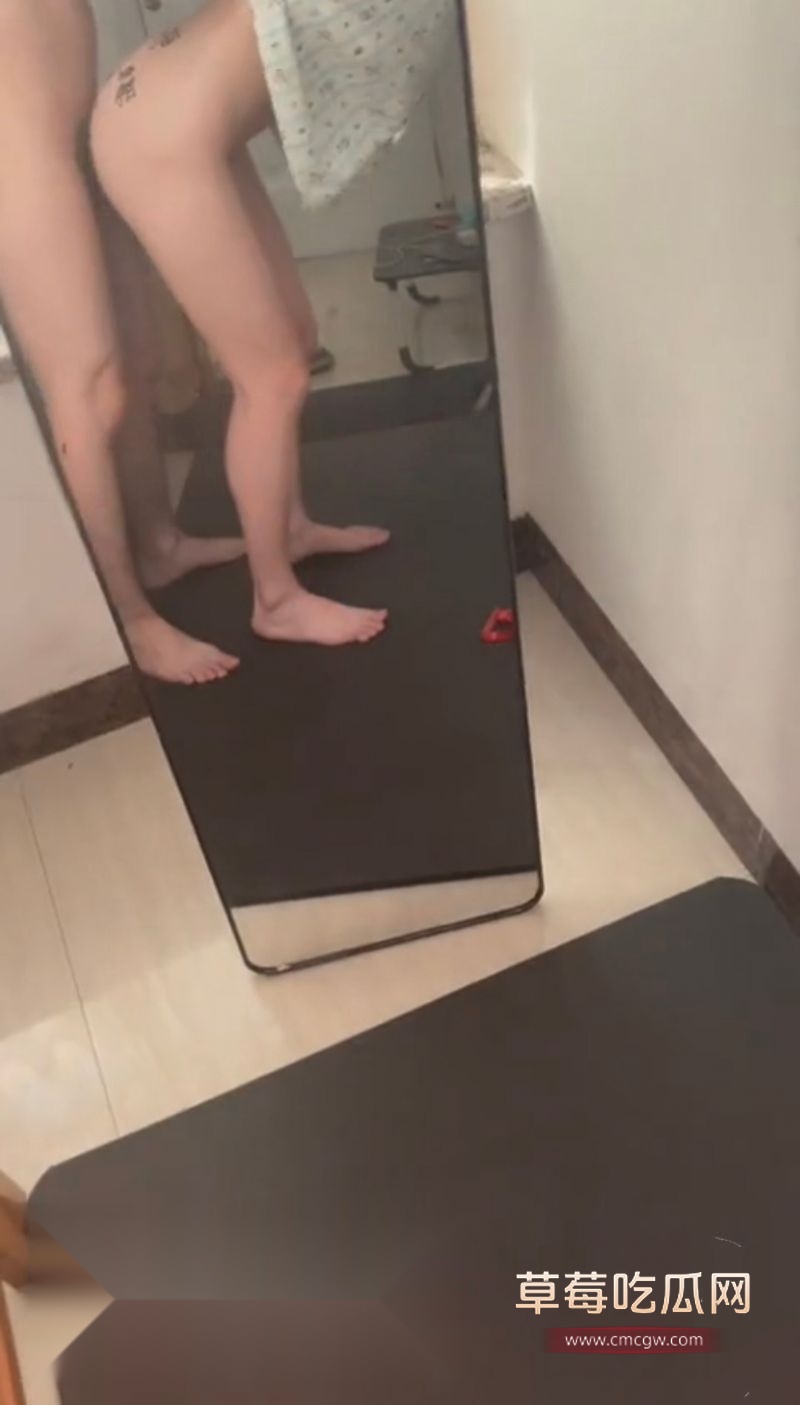 练字的同时顺便调教妹妹4.jpg 练字的同时顺便调教妹妹4.jpg