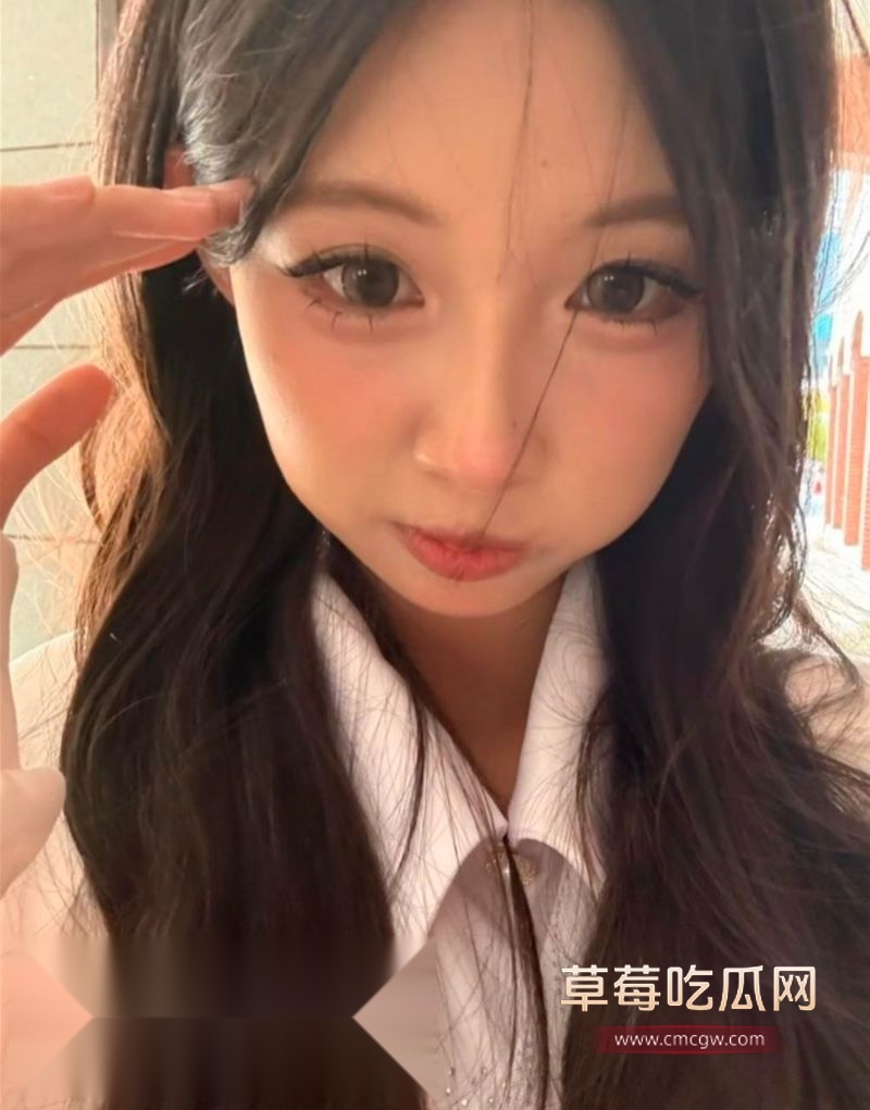 清纯女大学生被调教成黑逼母狗4.jpg 清纯女大学生被调教成黑逼母狗4.jpg