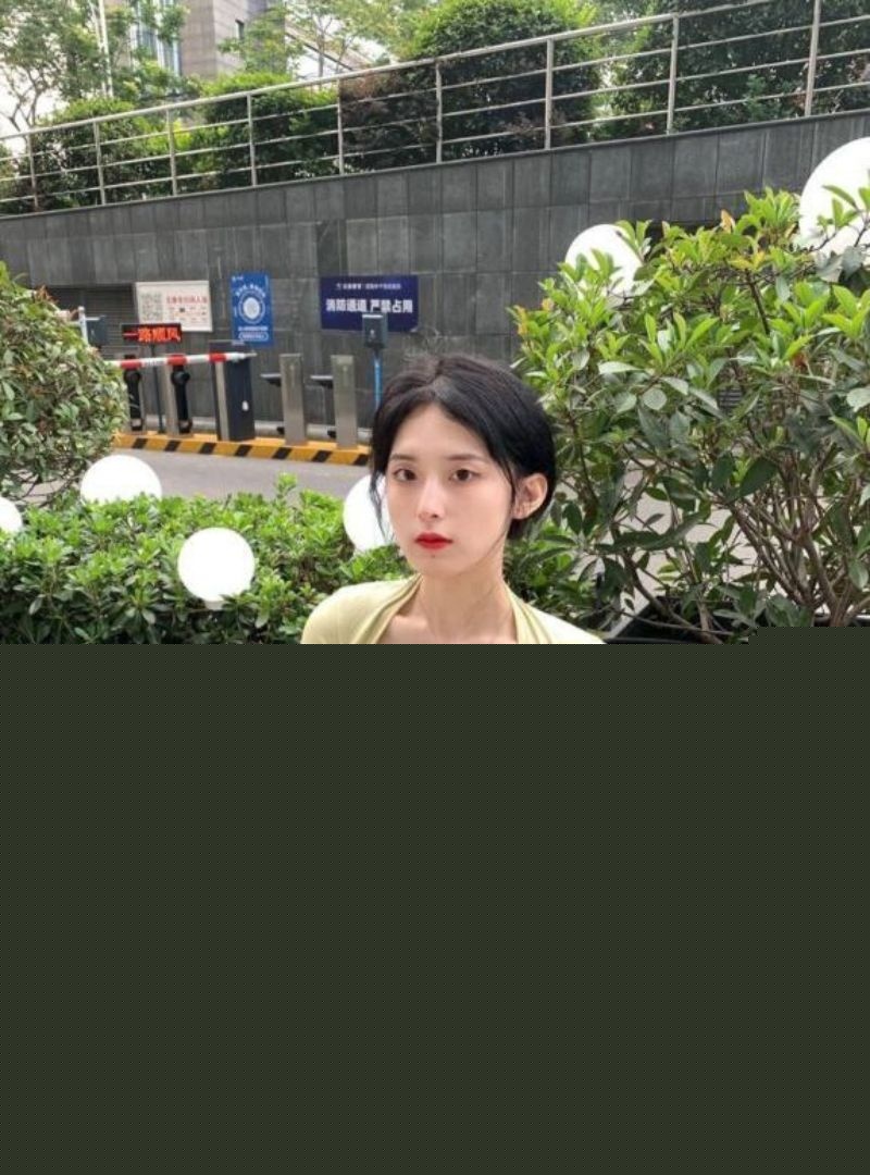 女大学生花钱请大神调教自己3.jpg 女大学生花钱请大神调教自己3.jpg