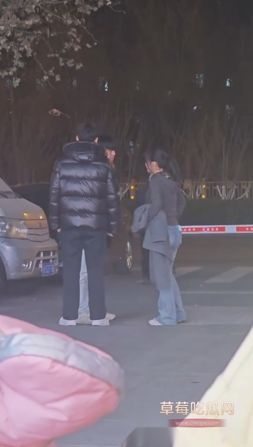 绿帽瓜3.jpg 绿帽瓜3.jpg