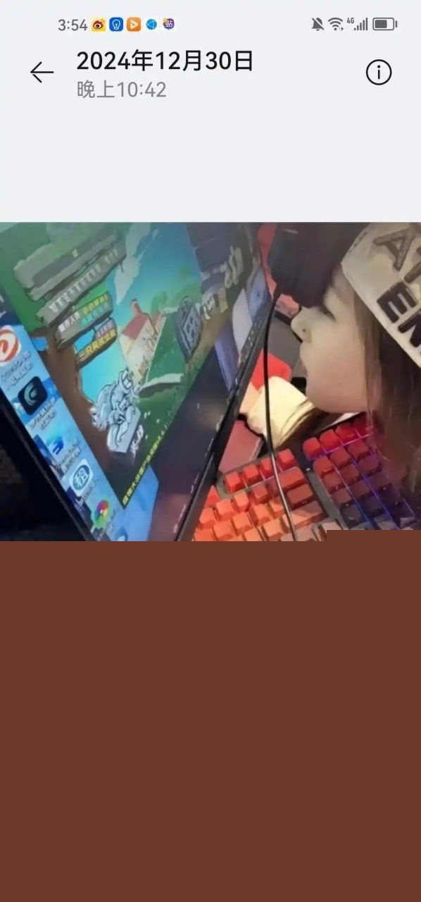 李欣莳开盒2.jpg 李欣莳开盒2.jpg