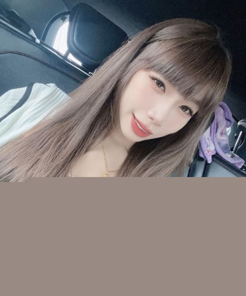 女大学生脚踏两条船5.jpg 女大学生脚踏两条船5.jpg