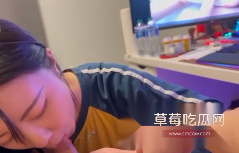 高材生被男友开发性瘾3 (1).jpg 高材生被男友开发性瘾3 (1).jpg