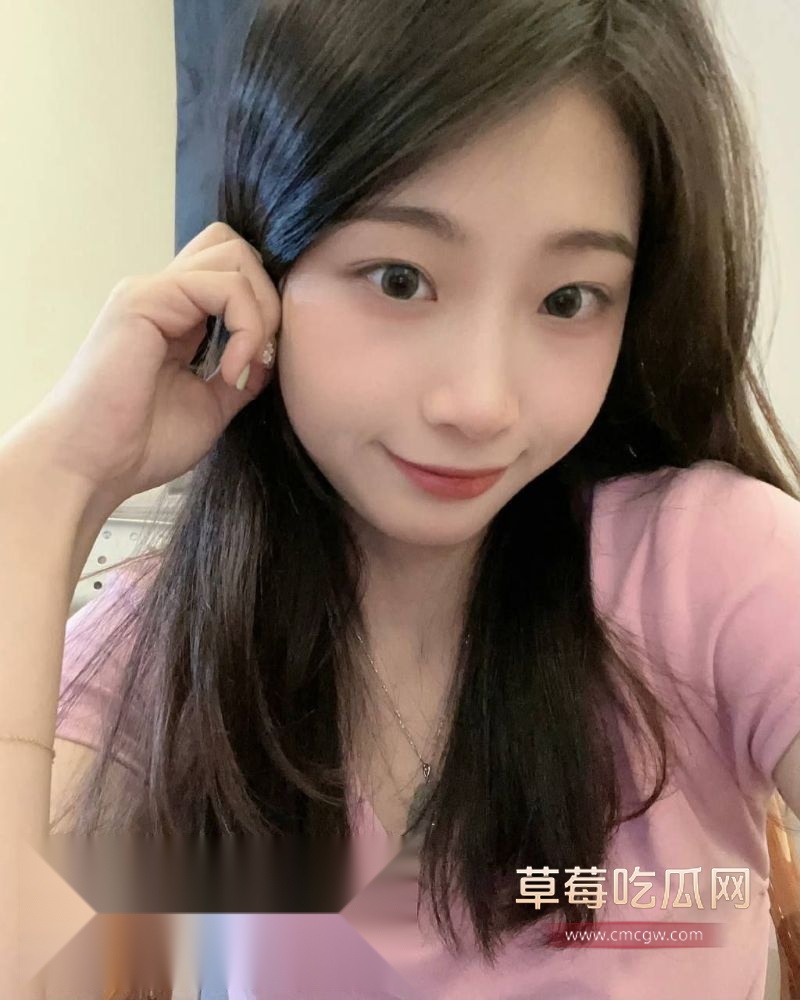 女学生装清纯榨干金主1.jpg 女学生装清纯榨干金主1.jpg