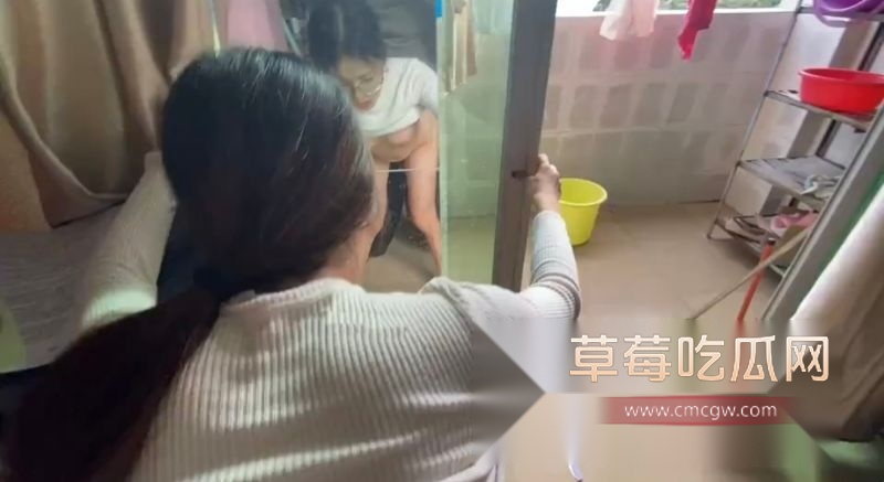 被精液滋润的美少女3.jpg 被精液滋润的美少女3.jpg