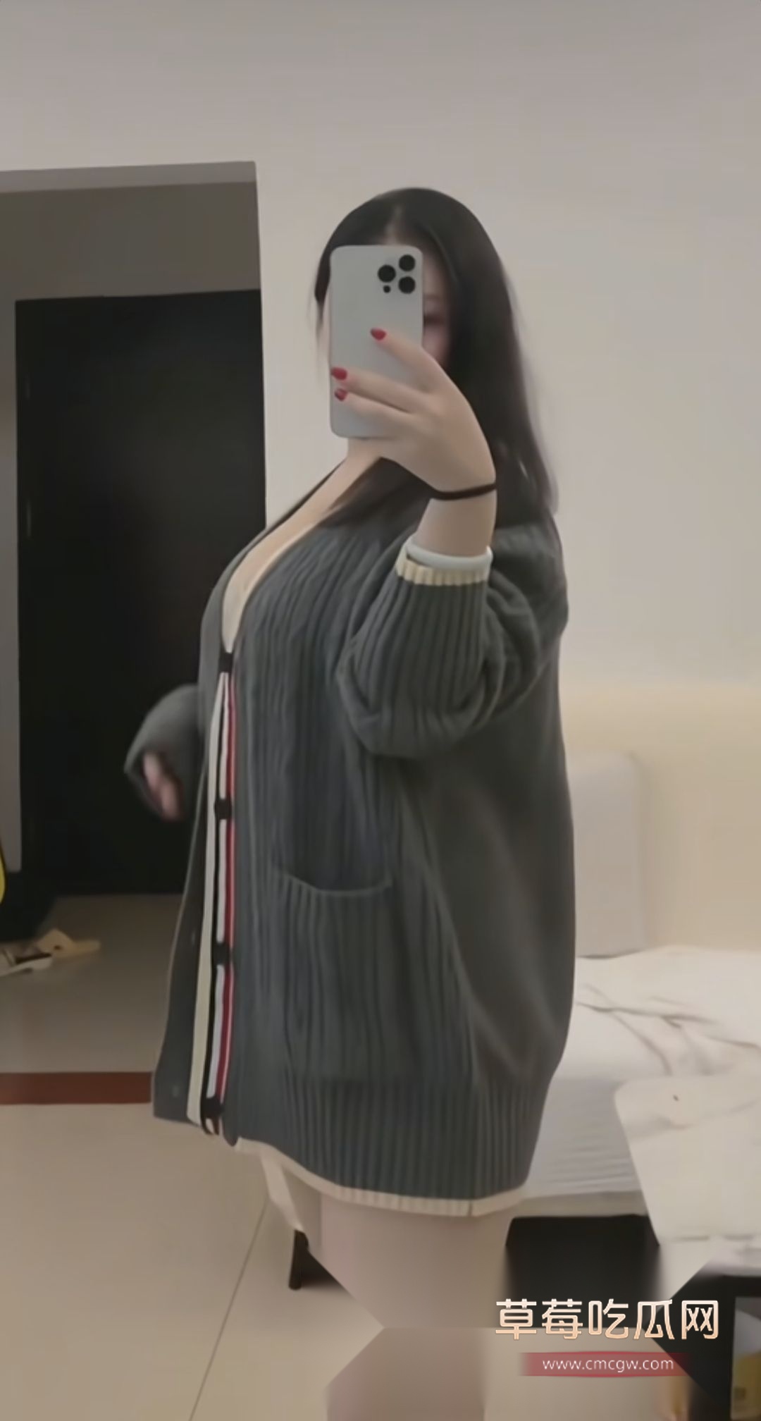 微胖女神露奶视频4.jpg 微胖女神露奶视频4.jpg