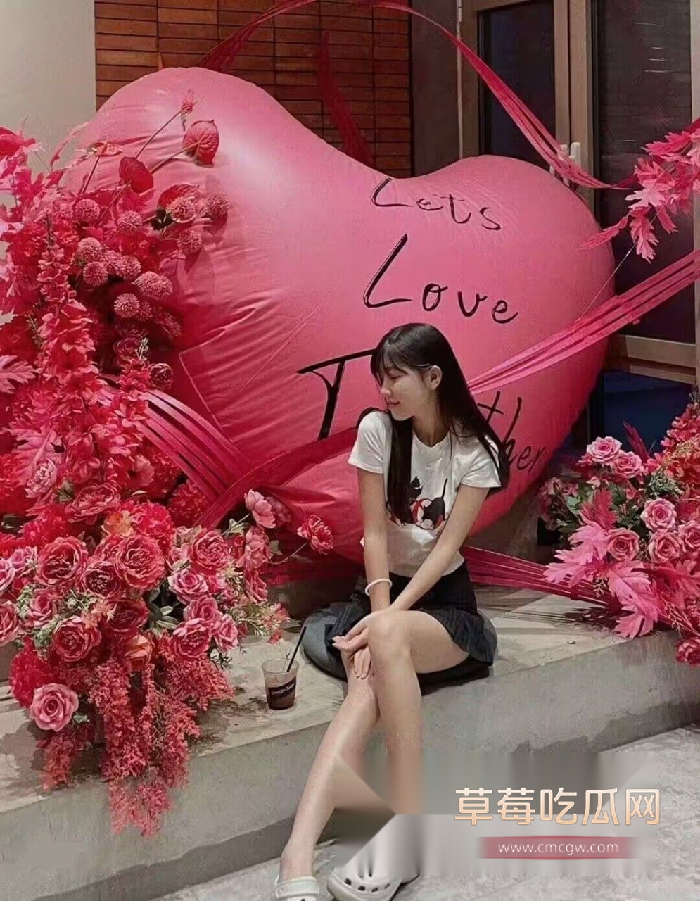 渣女走亲戚找男人淫乱4.jpg