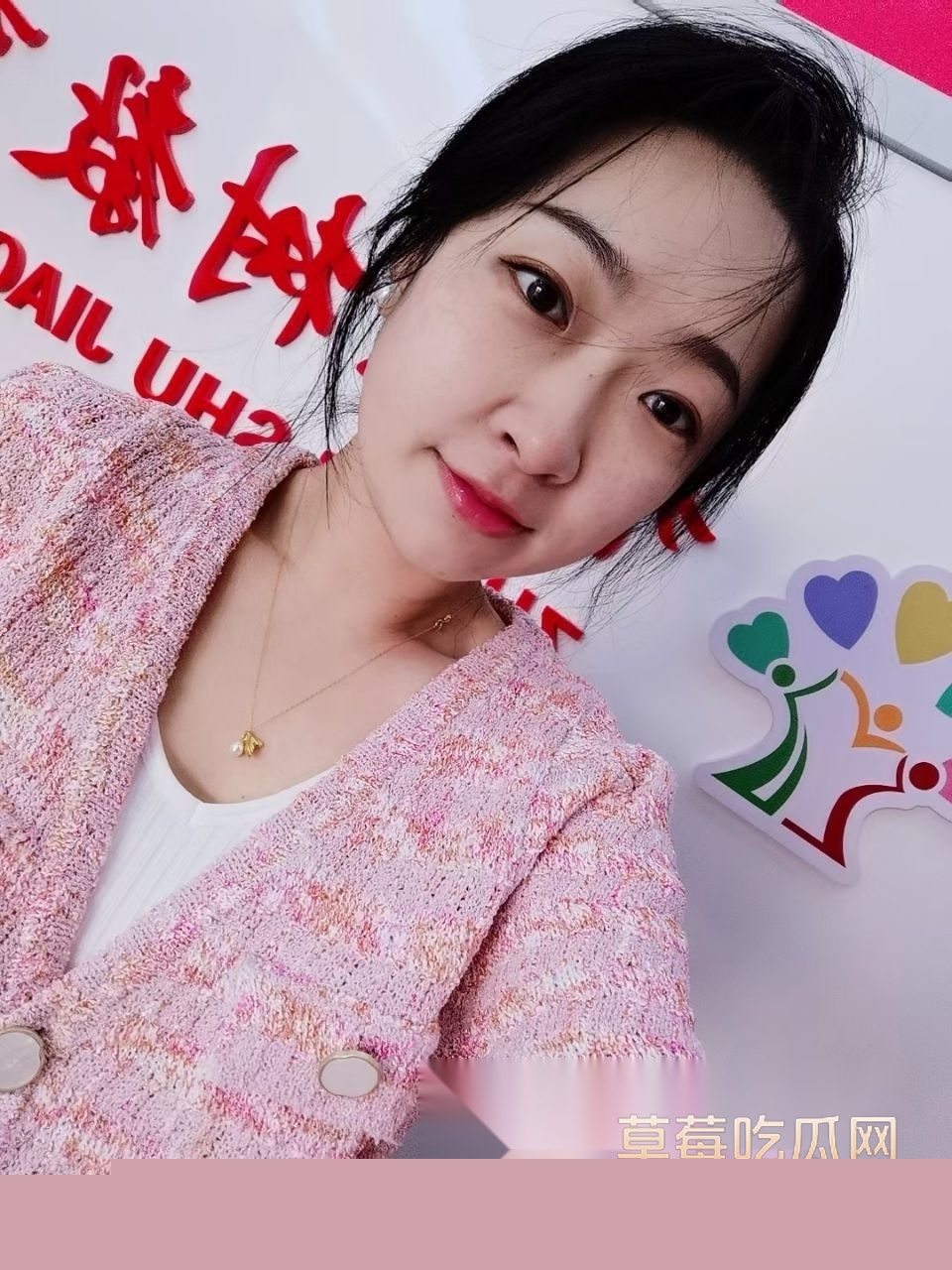 人妻被老公输给牌友3.jpg 人妻被老公输给牌友3.jpg