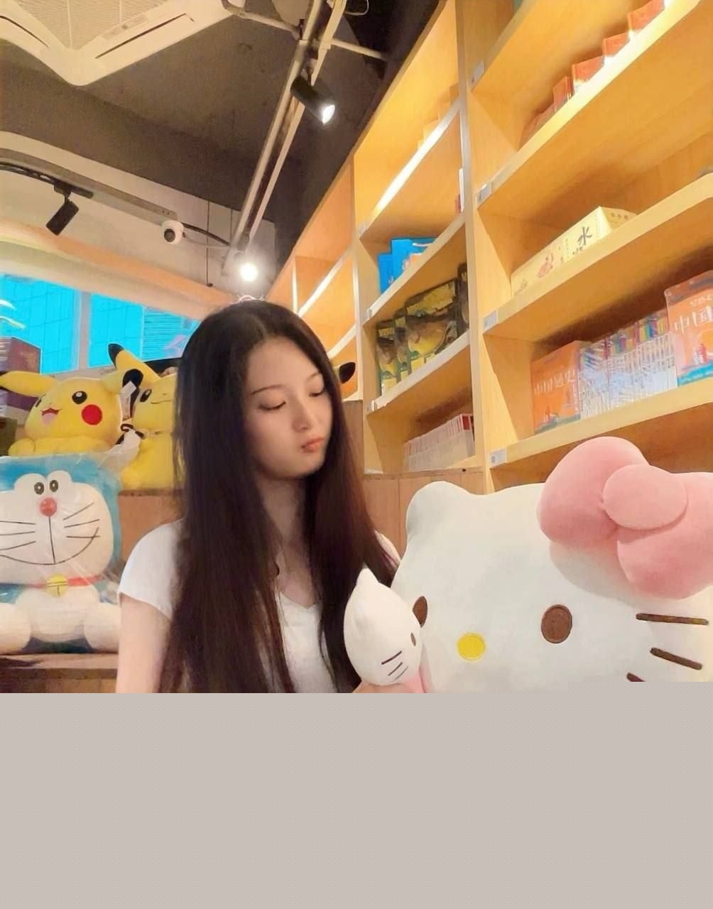 女大学生被闺蜜背刺3.jpg