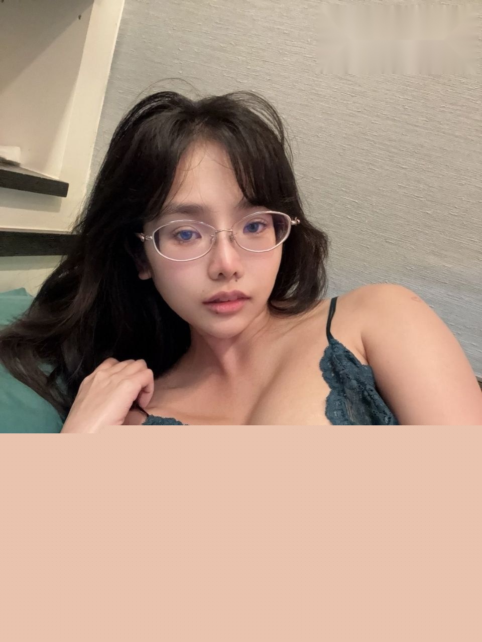 巨乳反差福利姬16.jpg 巨乳反差福利姬16.jpg