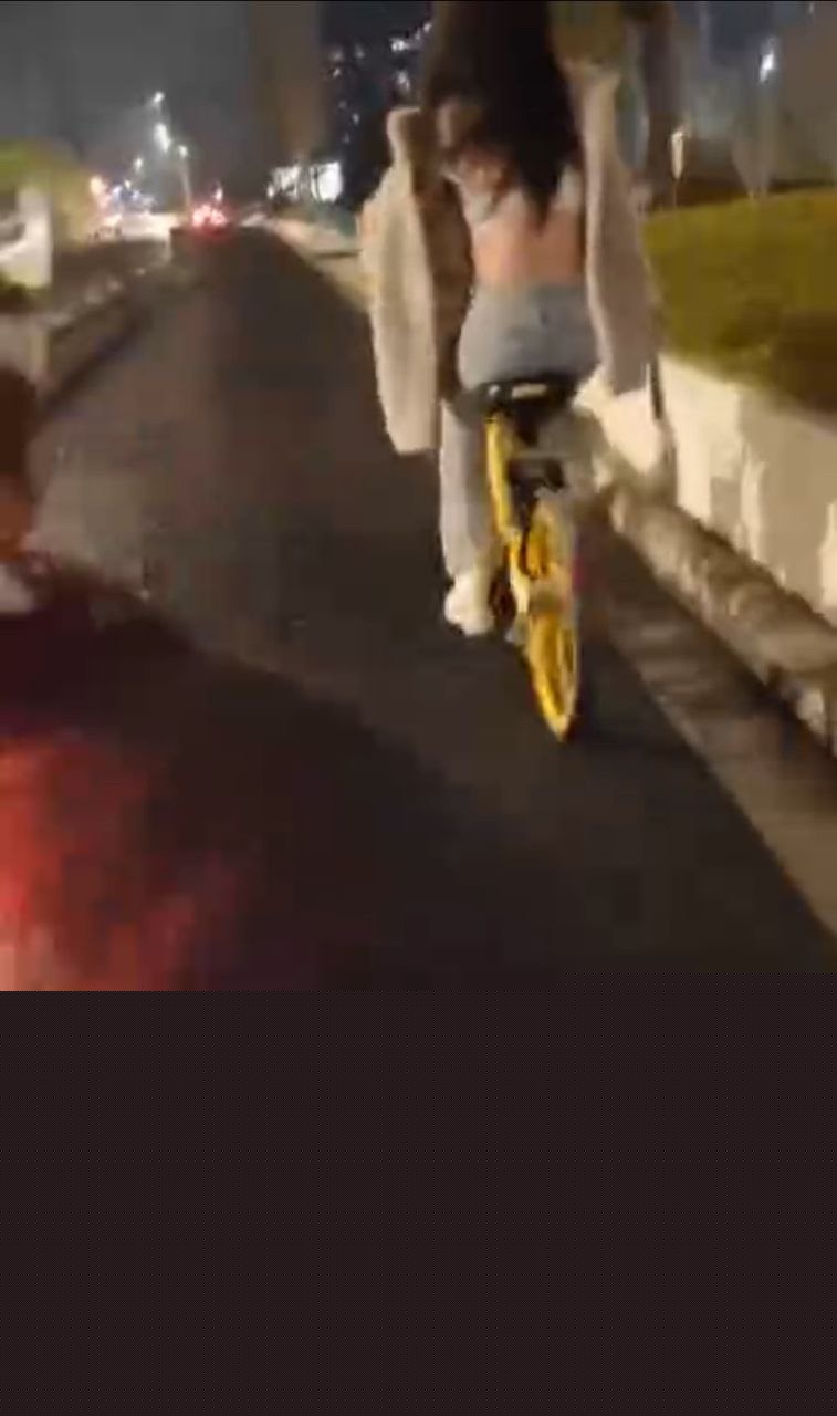 夜路搭讪2.jpg 夜路搭讪2.jpg