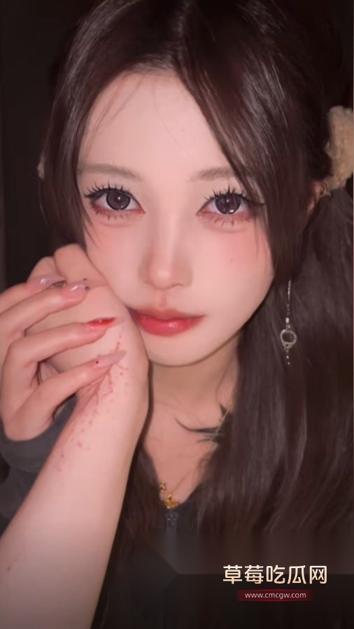 02.jpg 02.jpg