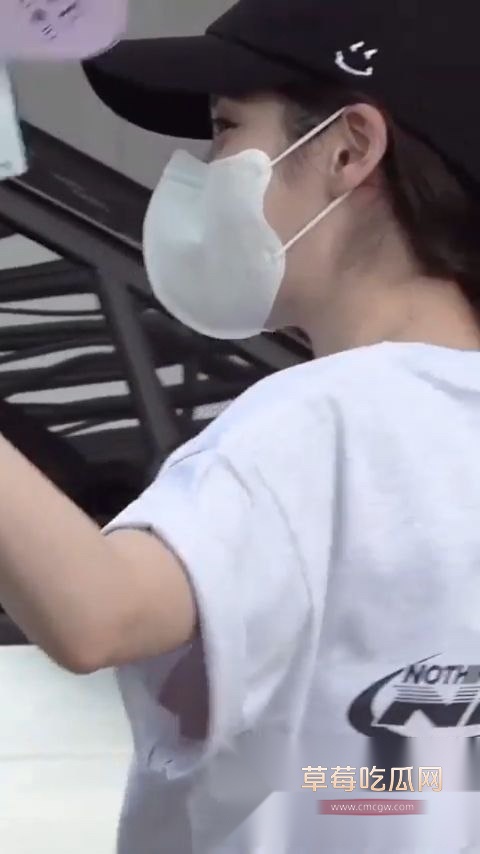 01.jpg