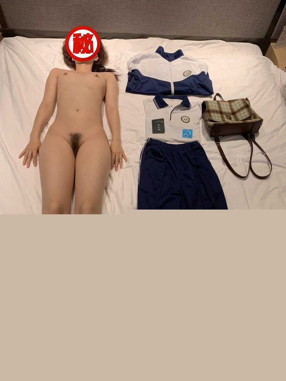 s1.jpg s1.jpg