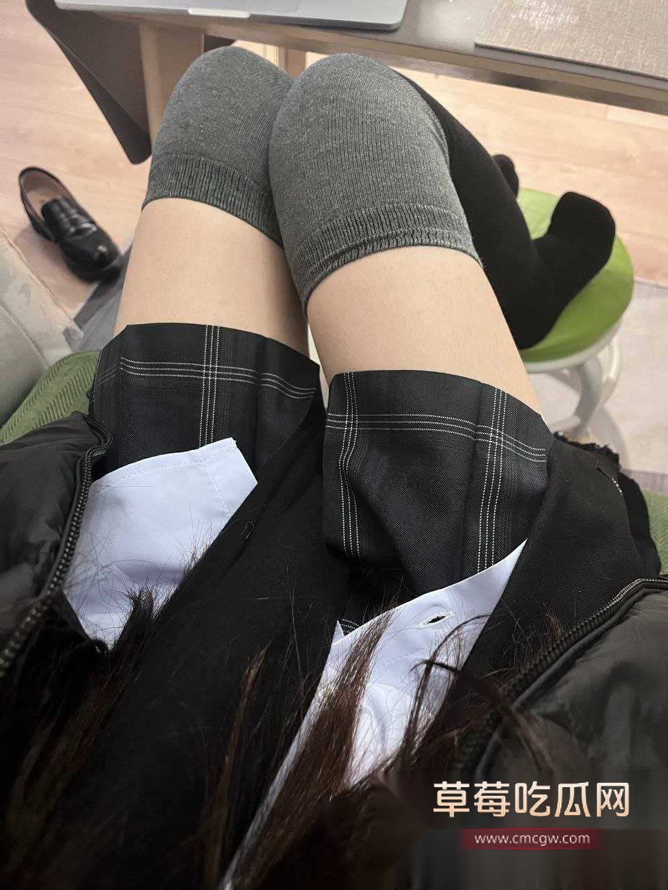 s27.jpg s27.jpg