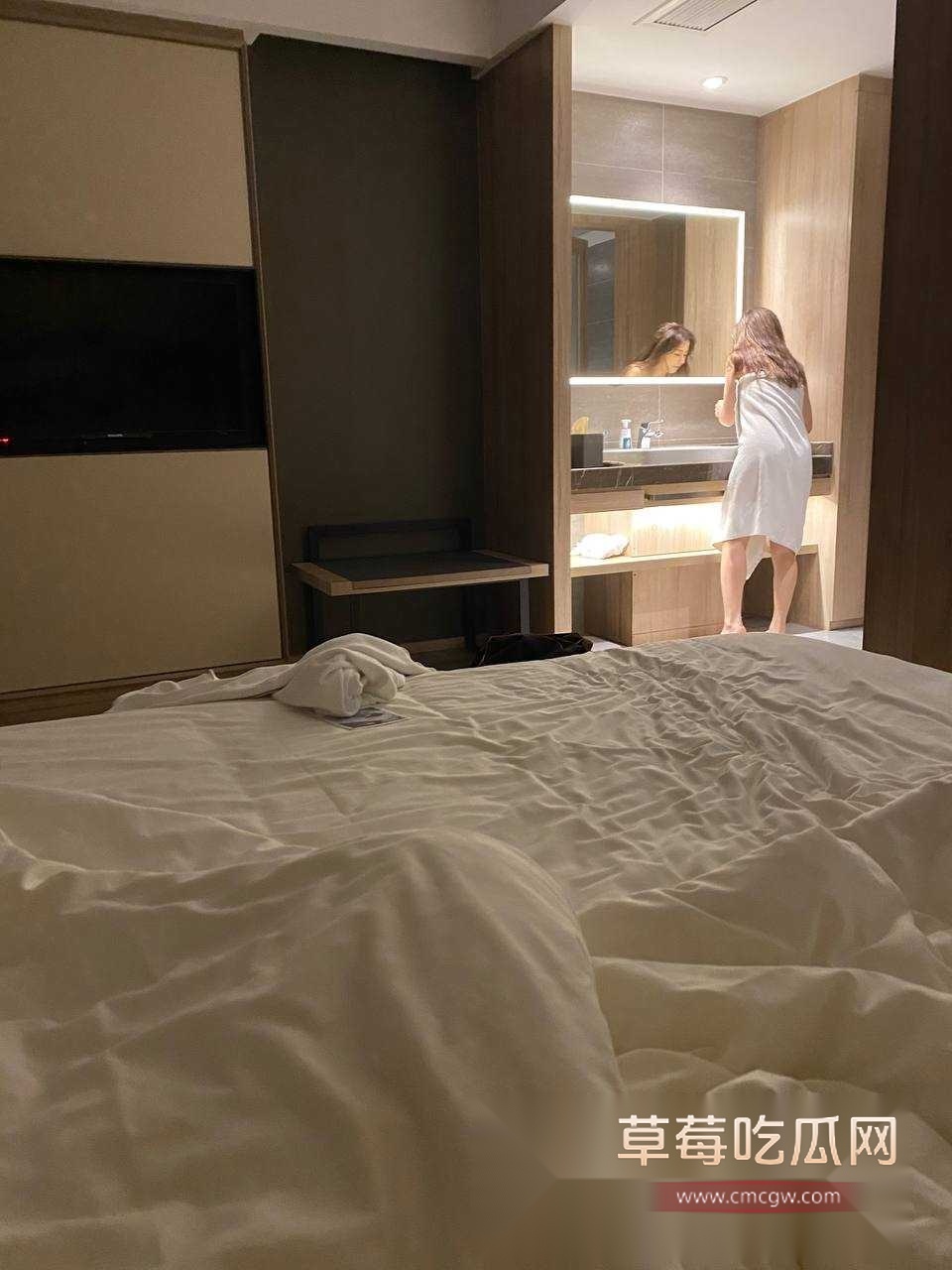 s7.jpg s7.jpg