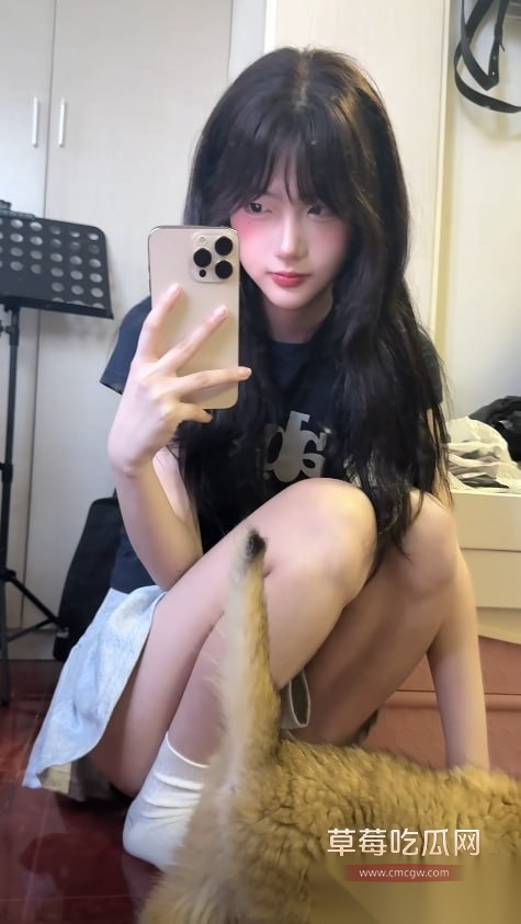 s4.jpg s4.jpg