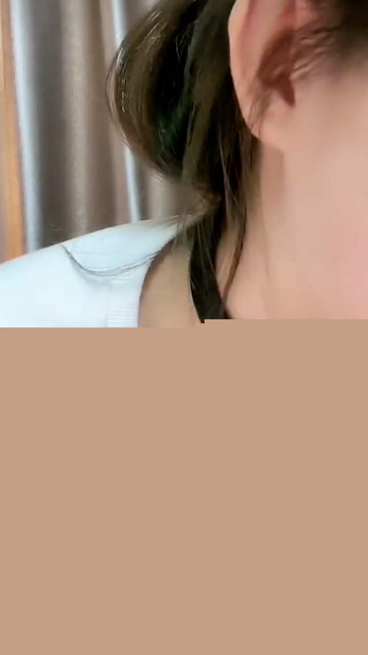 抖音女主播漏点走光 (2) 抖音女主播漏点走光 (2)