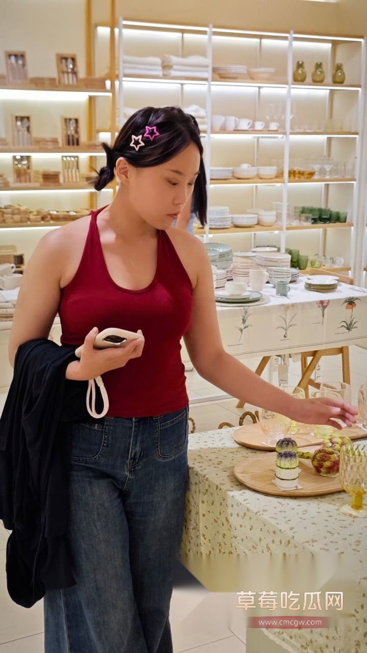 曝光母狗朱谦倩 (11) 曝光母狗朱谦倩 (11)