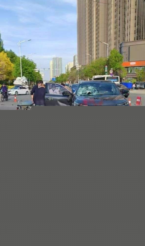 两名初三学生飙车死亡 2 两名初三学生飙车死亡 2