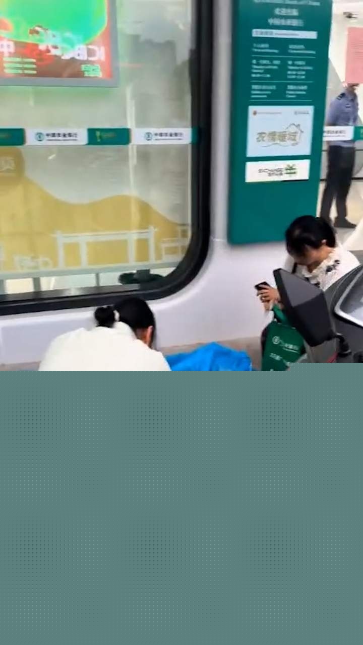 抬病人到银行 3 抬病人到银行 3