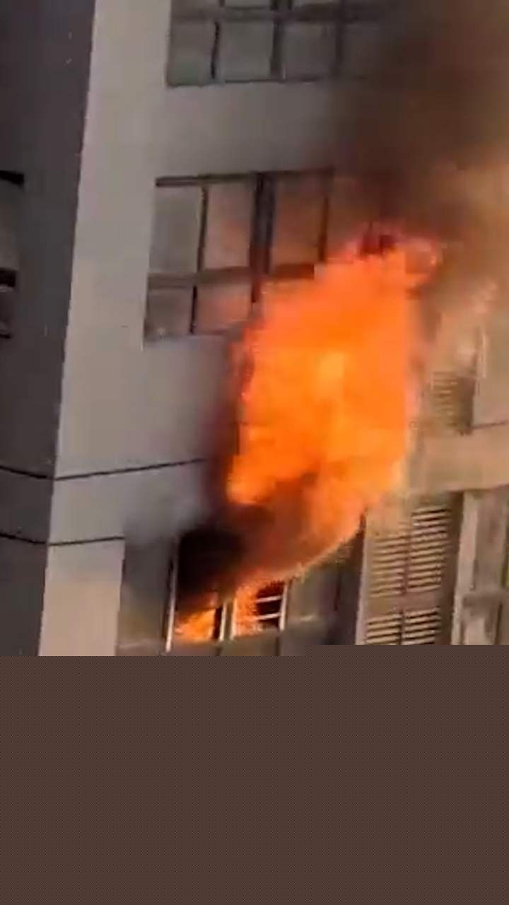 重庆高层起火 2 重庆高层起火 2