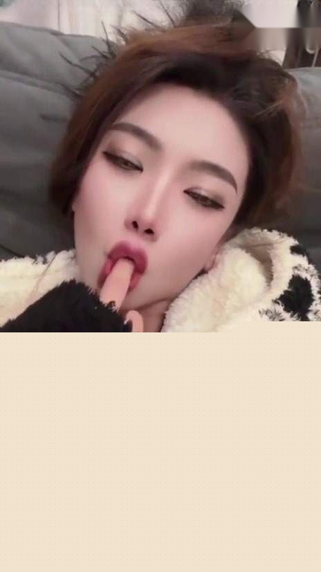 抖音网红我脾气老好了定制视频流出 4 抖音网红我脾气老好了定制视频流出 4