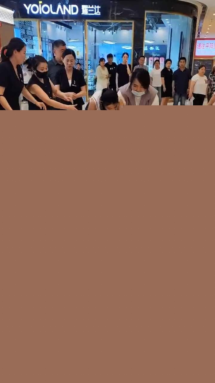 原配跟小三撕逼视频 6 原配跟小三撕逼视频 6