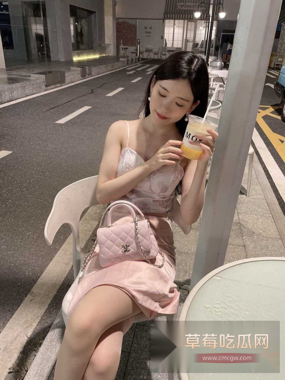 Chloe霏霏私拍 3 Chloe霏霏私拍 3