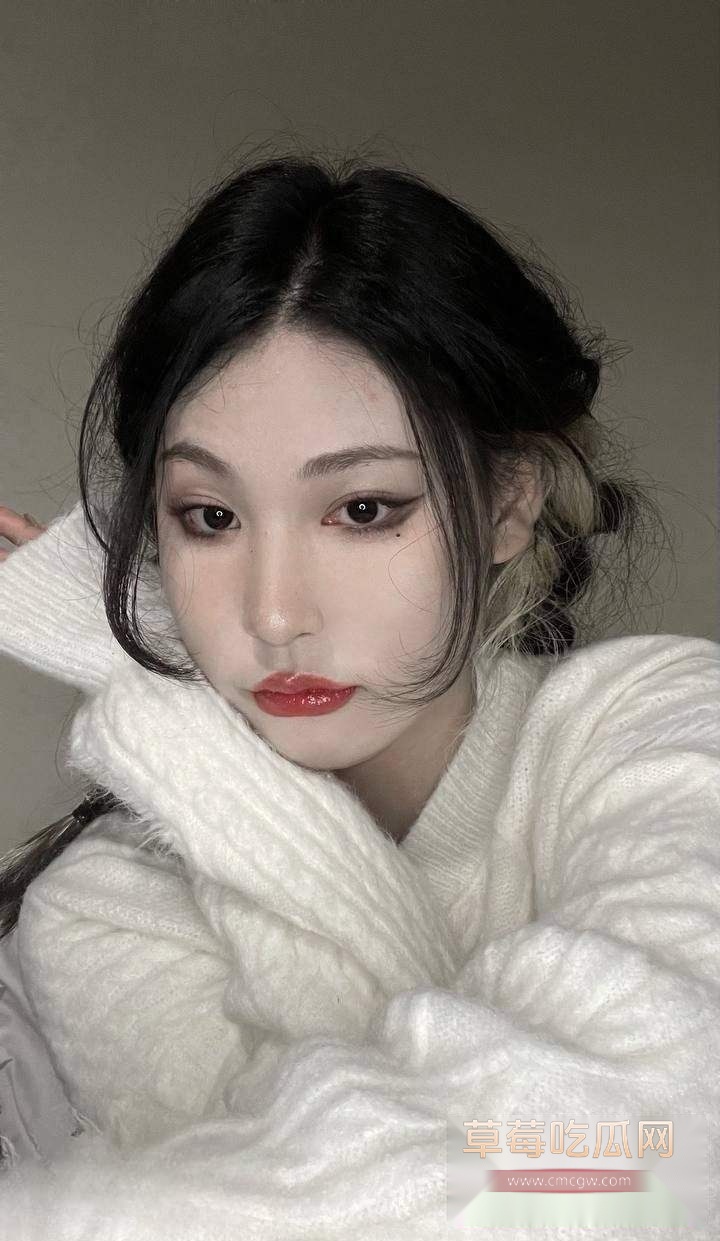 小主播维护大哥视频 1