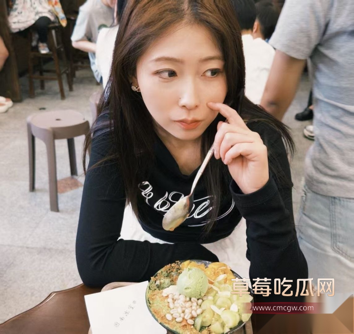 上海金山高中英语教师反差婊李爽 8 上海金山高中英语教师反差婊李爽 8