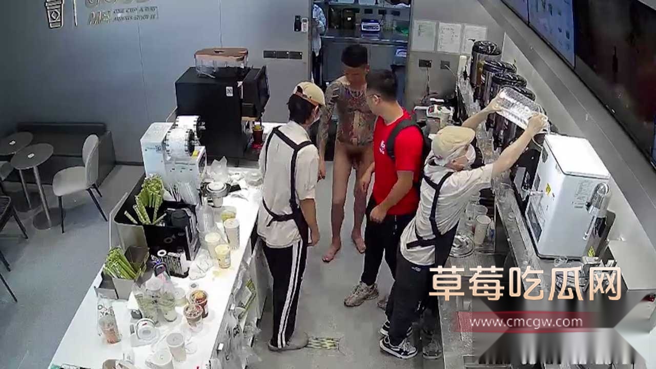 全裸抢劫 4