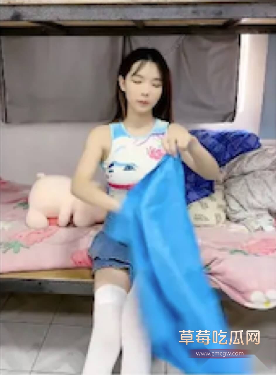 琪琪小公举直播抠穴 深圳电子厂招普工6.jpg 琪琪小公举直播抠穴 深圳电子厂招普工6.jpg