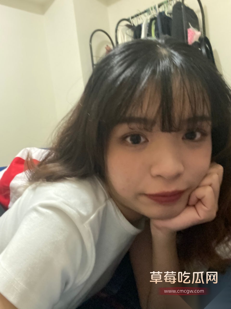 台湾外表乖巧的良家牙套妹子陈雅婷 5 台湾外表乖巧的良家牙套妹子陈雅婷 5