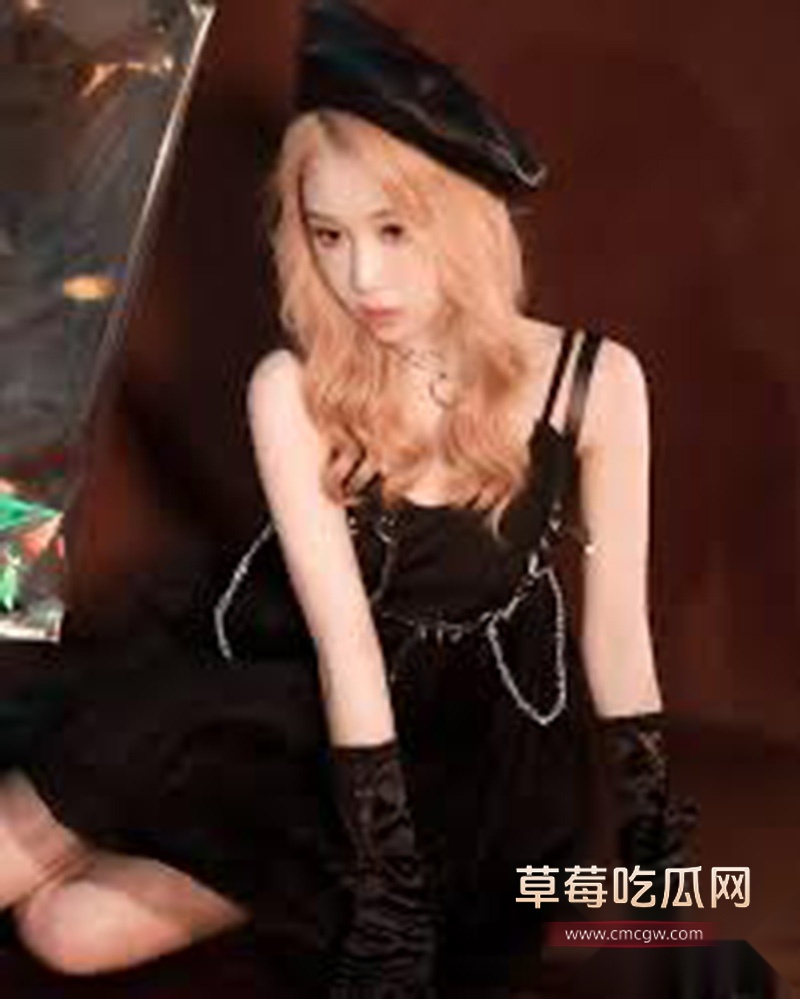 韩国女团成员Jennie酒后遭路人骚扰 5