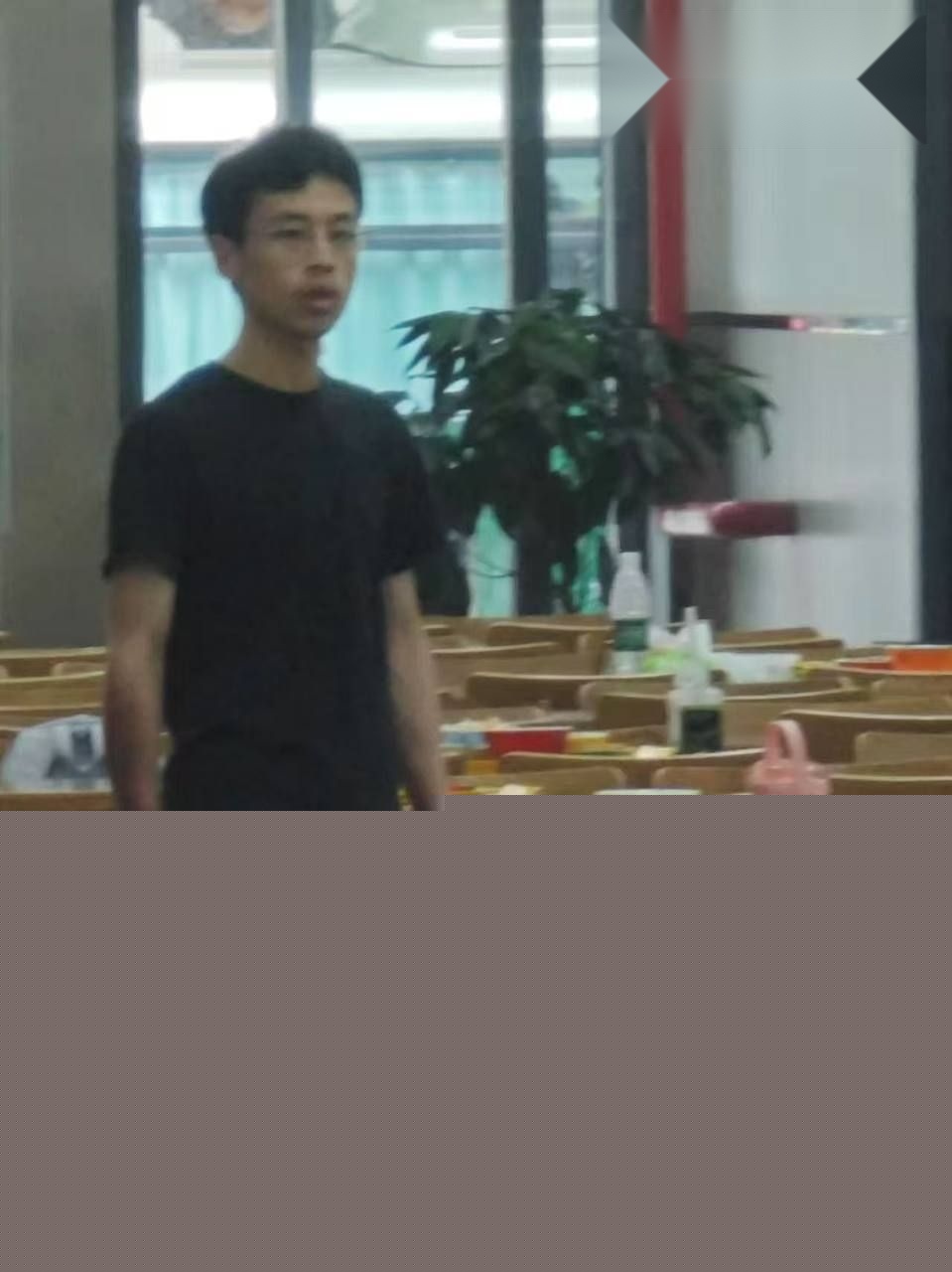 武汉食堂无差别砍人事件11