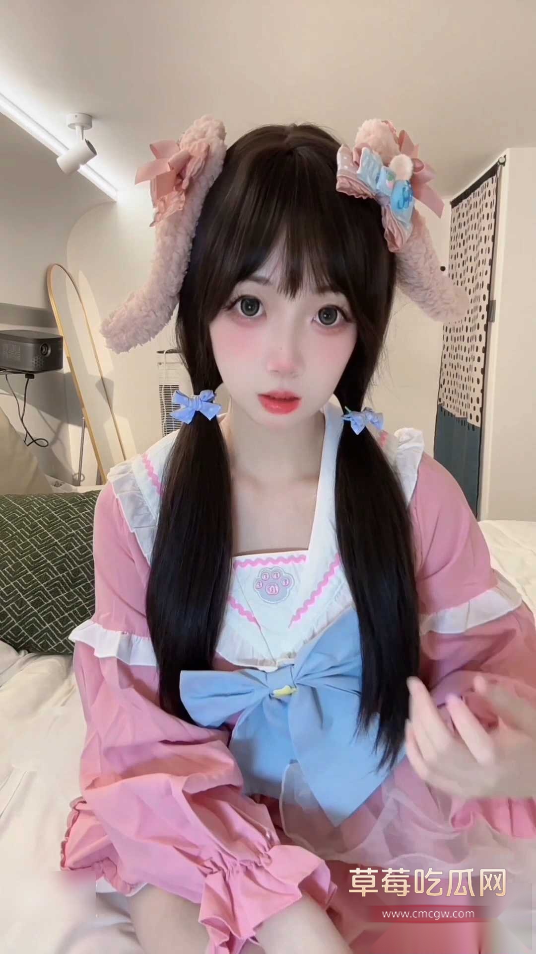 清纯甜美双马尾少女奶芙 2
