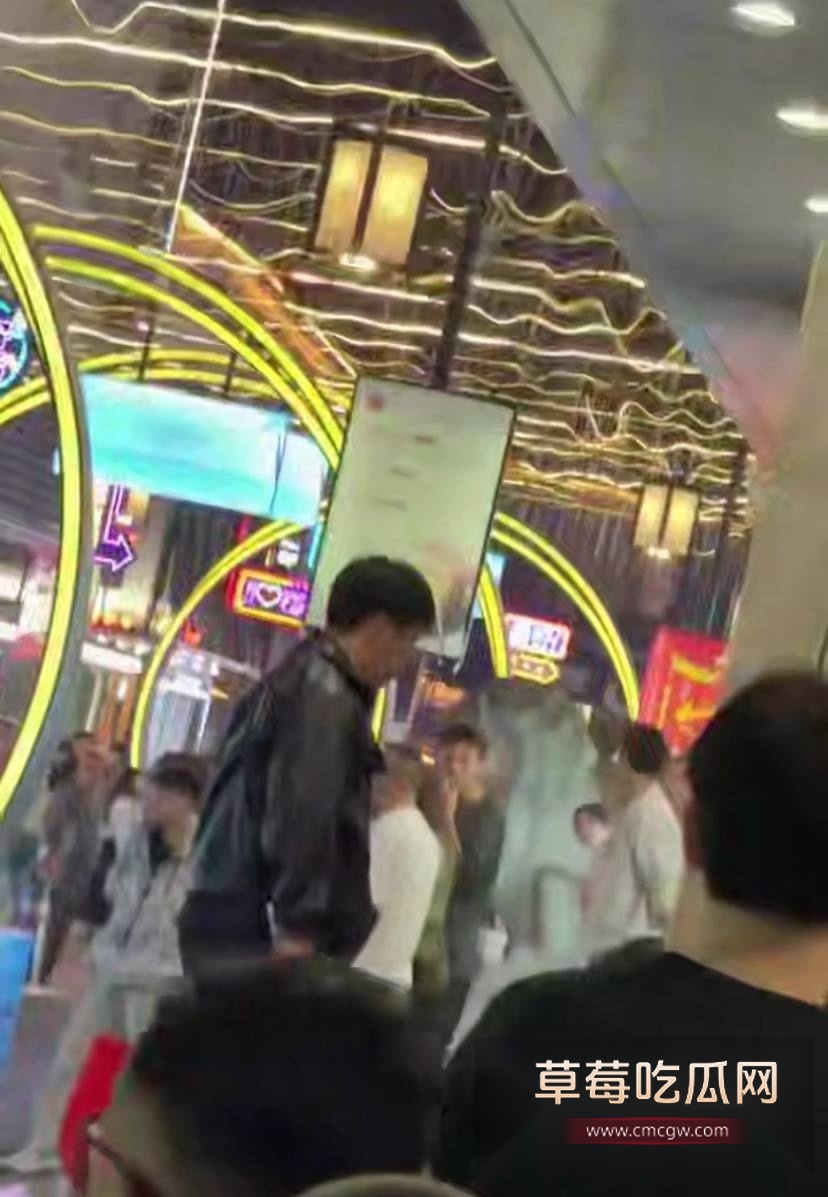 江苏苏州 又一位纯爱战士倒下了 6