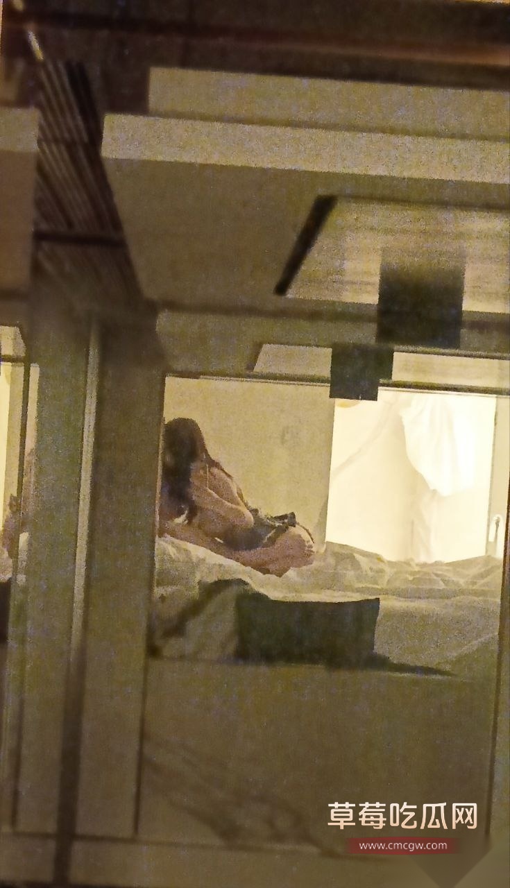 成都卖逼的机车网红 28 成都卖逼的机车网红 28