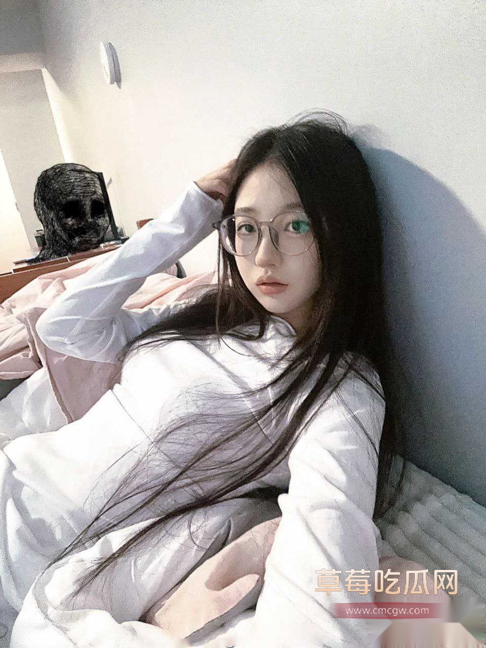 极品萌妹清水私拍 8 极品萌妹清水私拍 8