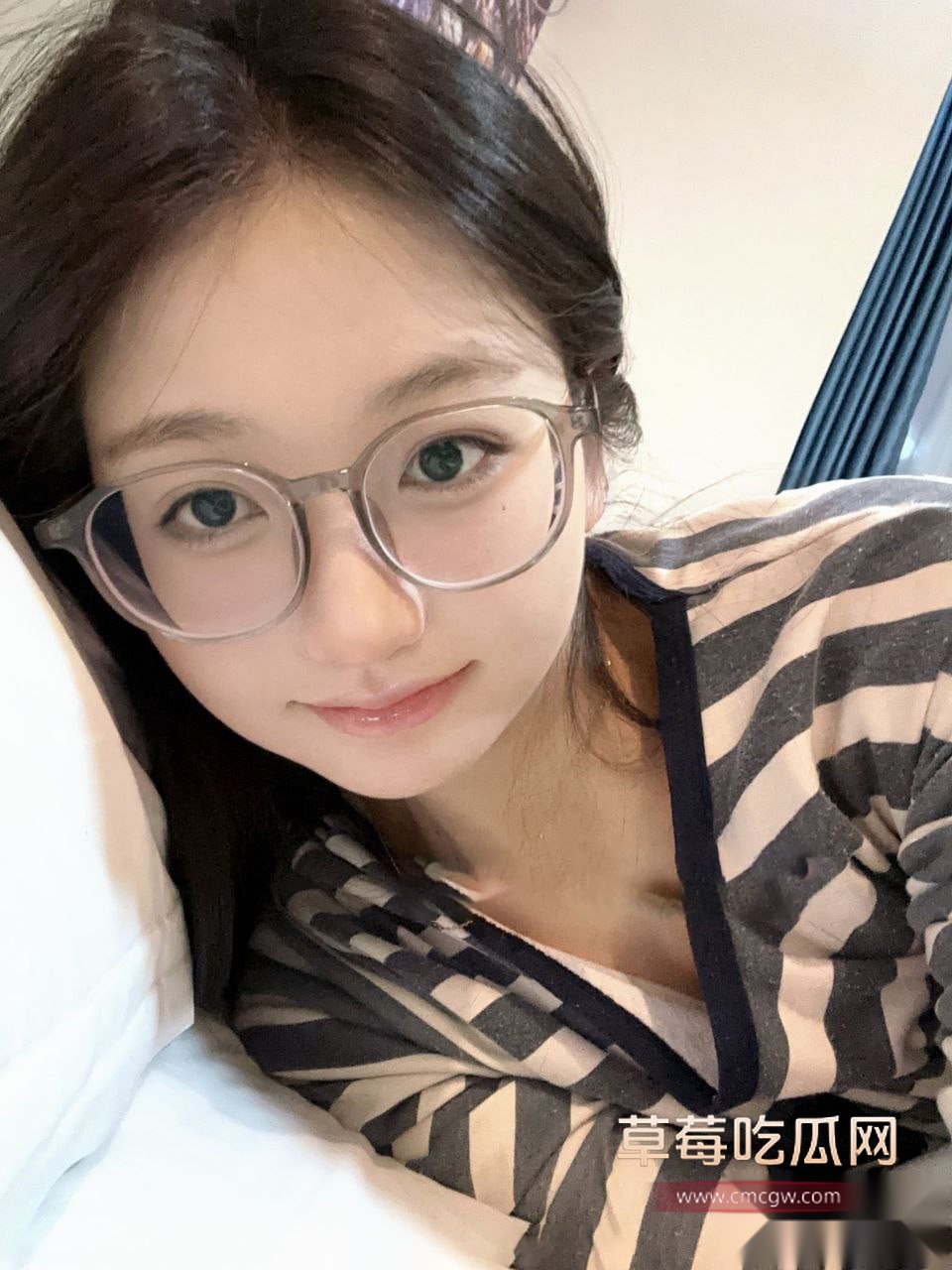极品萌妹清水私拍 13 极品萌妹清水私拍 13