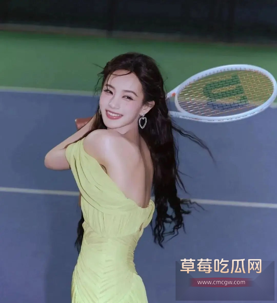 李一桐走光 2 李一桐走光 2