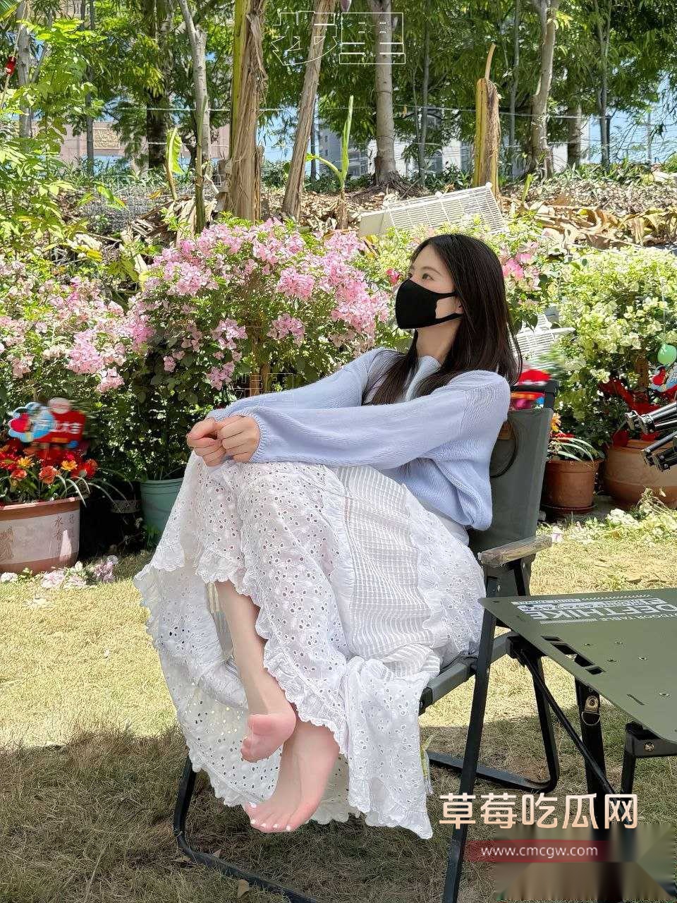 抖音三十万粉丝的玉足博主小步里 4 抖音三十万粉丝的玉足博主小步里 4