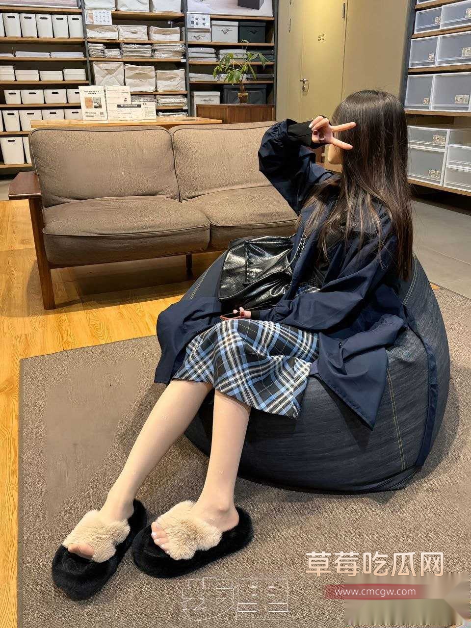 抖音三十万粉丝的玉足博主小步里 7 抖音三十万粉丝的玉足博主小步里 7